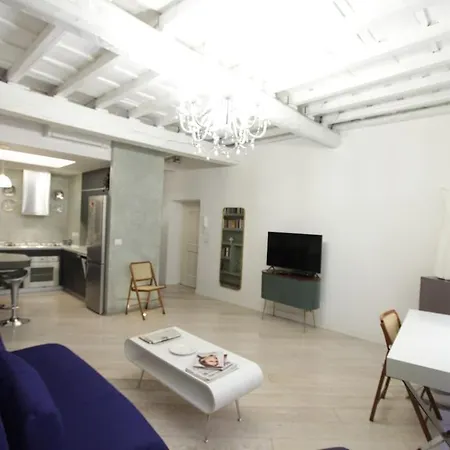 Grotte Apartment *