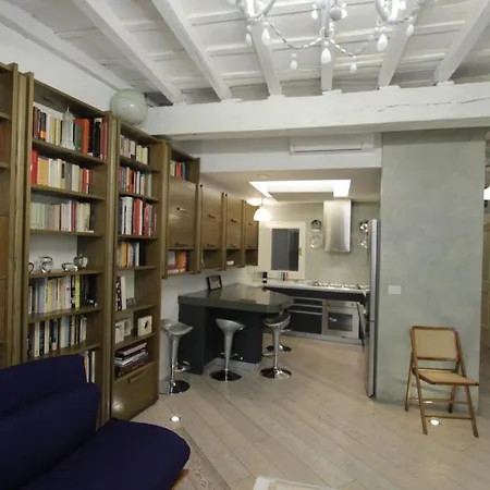 Grotte Apartment *